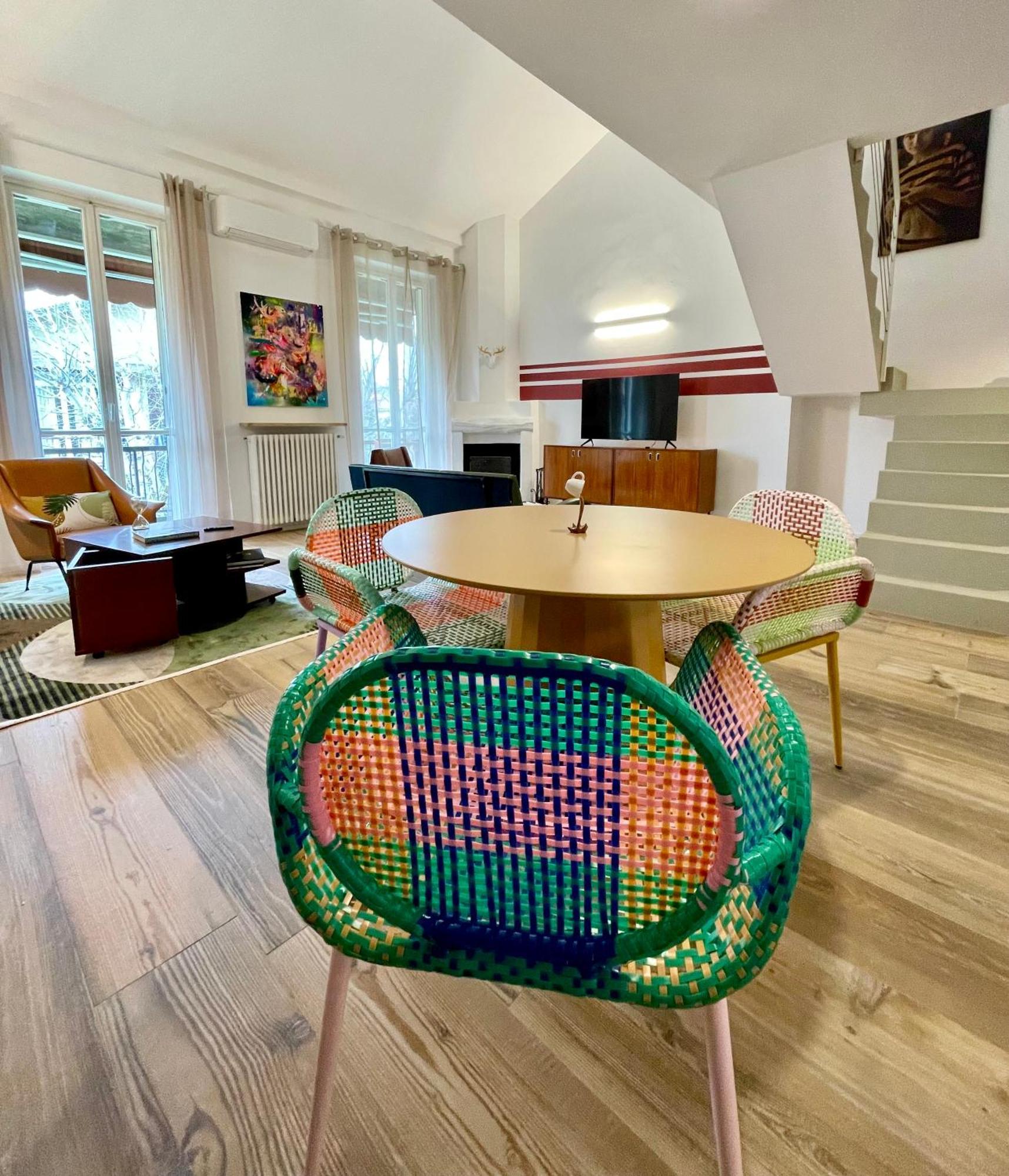 149 Borgo Ticino Suite Attico Di Lusso Con Terrazzo E Parking Privato Pavia Luaran gambar