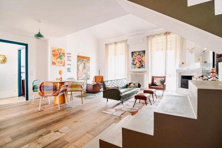 149 Borgo Ticino Suite Attico Di Lusso Con Terrazzo E Parking Privato Pavia Luaran gambar